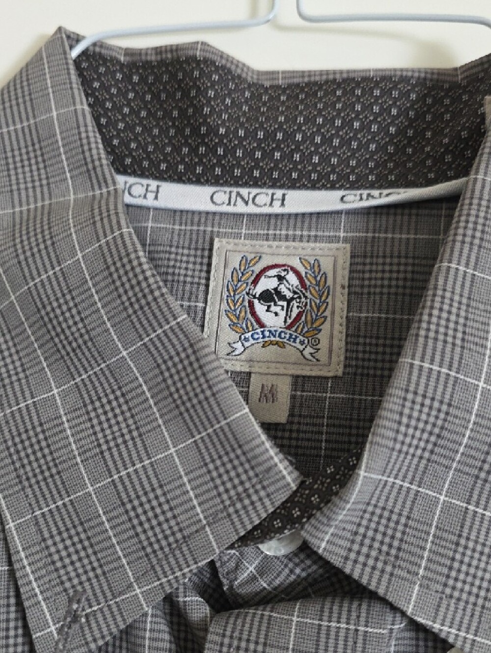 Cinch Men's Gray Plaid Button-Down Shirt - Picture 5 of 6